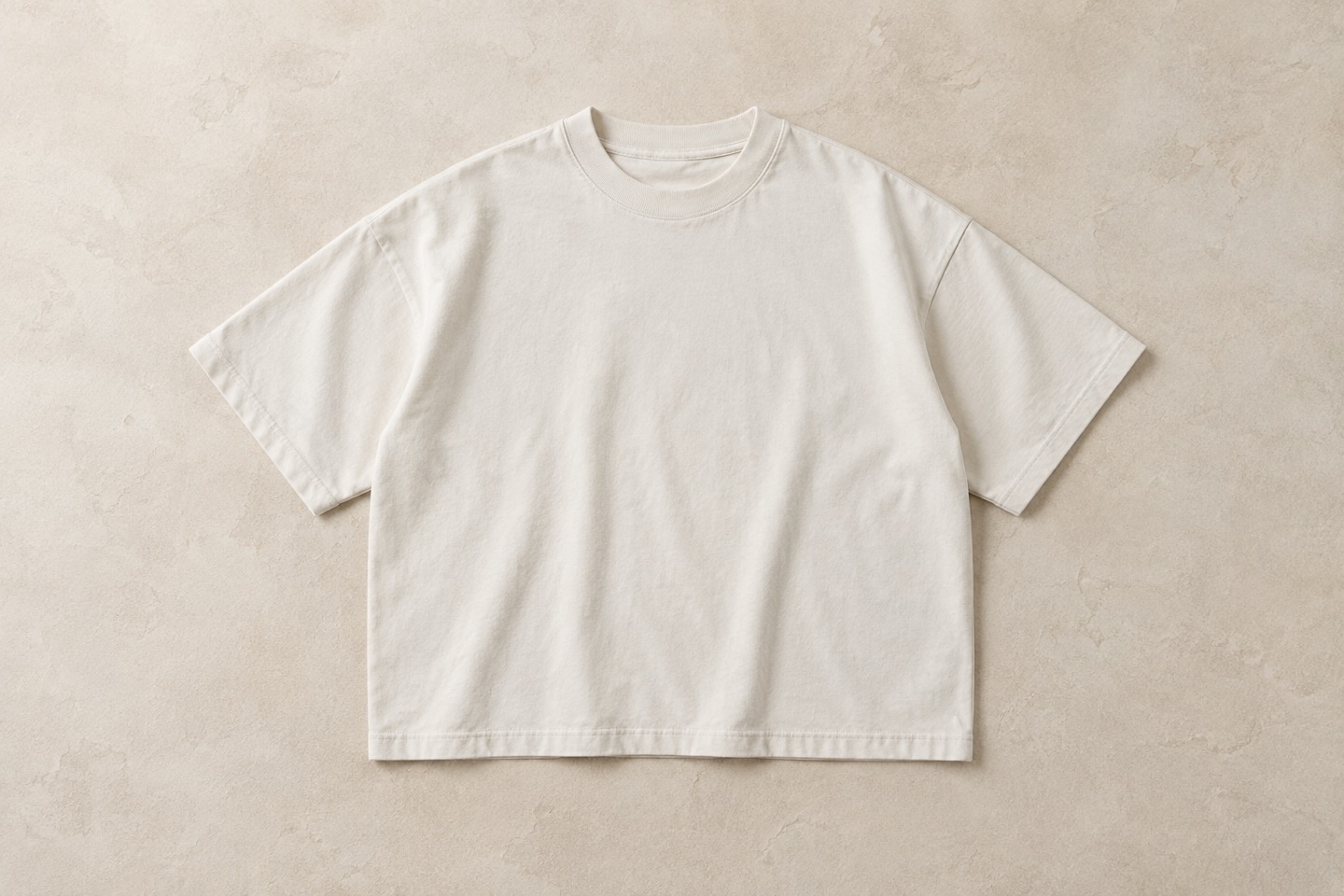 Stilillustration af boxy t-shirts