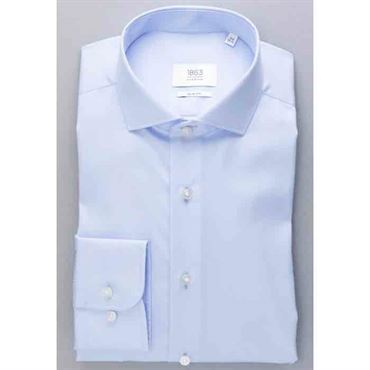 Eterna Slim Fit Skjorte i Lys Blå - Øko-Tex Kvalitet